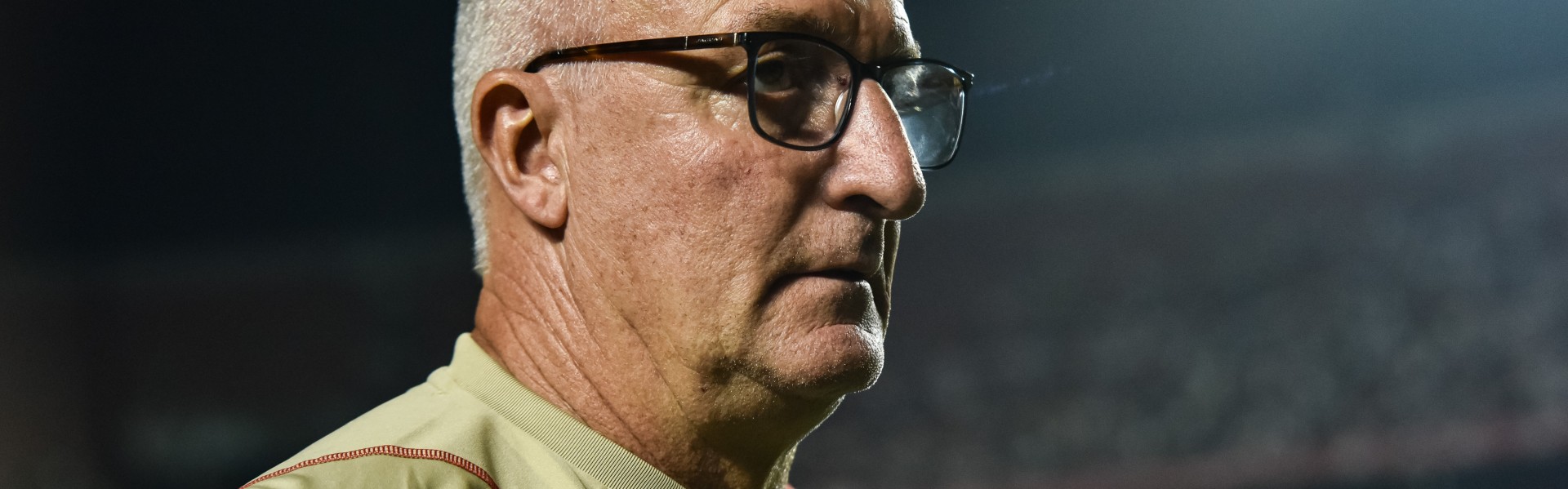 KY开云官网-官方：科林蒂安主帅多里瓦尔下课，本赛季巴甲2胜4平4负