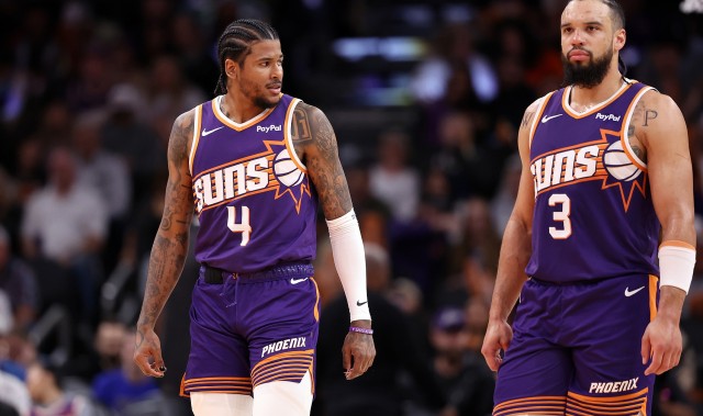 KY开云官网体育下载-记者：火箭连续两季横扫太阳 区别是KD&amp;杰伦·格林/狄龙互换阵营