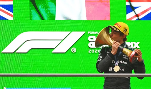 KY开云官网体育下载-23万人次与新5载周期，F1中国大奖赛的商业进化逻辑|上海|揭幕战|车队|赛车|车手_新浪体育_新浪新闻