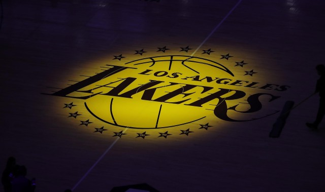 还有比100亿更贵的？湖人此前估值仅列NBA第三，勇士&amp;amp;尼克斯分列前二